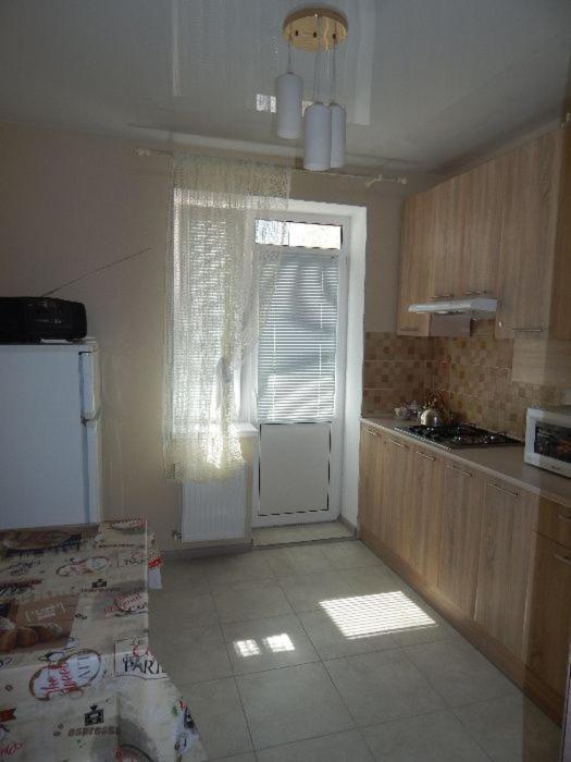 Mineralna Apartment 49 Irpin Ngoại thất bức ảnh